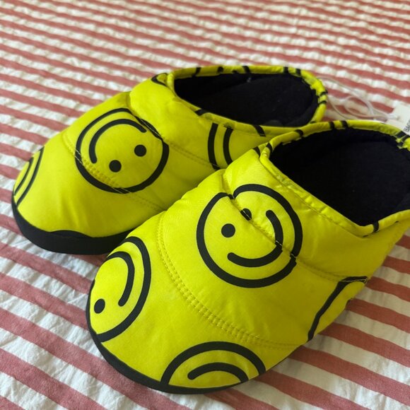 NWT Baggu Puffy Slippers | S/M (US W 5-7) | Happy Yellow - Picture 2 of 7